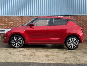 Used Suzuki Swift 2020 for sale - 77342618: Photo