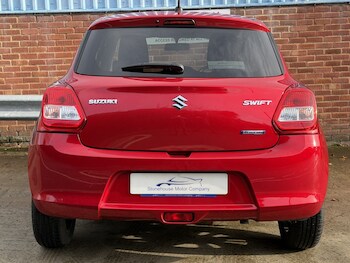 Used Suzuki Swift 2020 for sale - 77342618: Photo