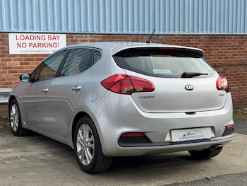 Used Kia Ceed 2014 for sale - 77423413: Photo