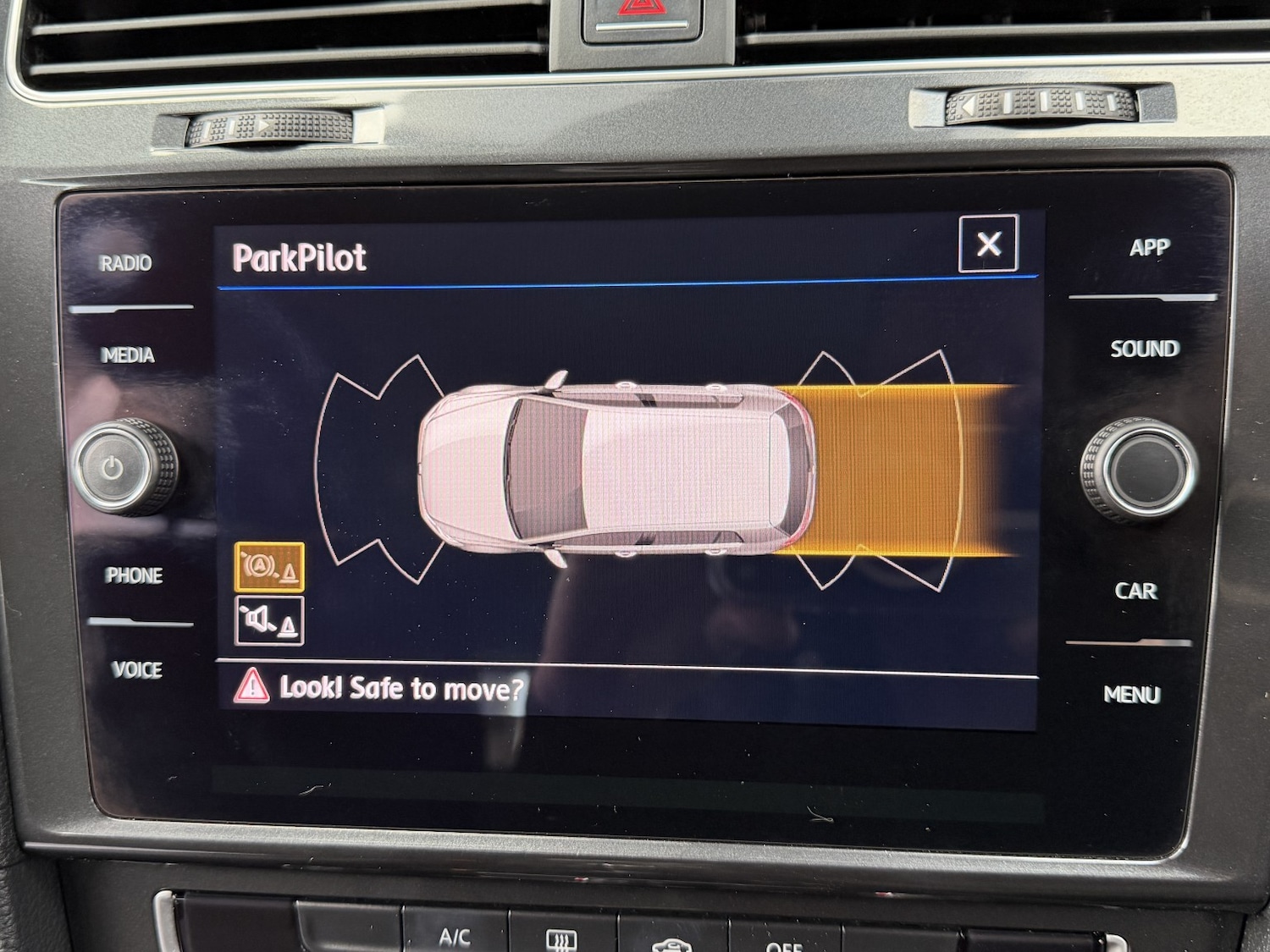 Used Volkswagen Golf 2018 for sale - 76911038: Photo 28