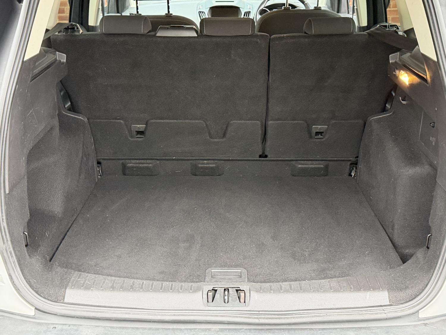 Used Ford Kuga 2018 for sale - 77792852: Photo 14