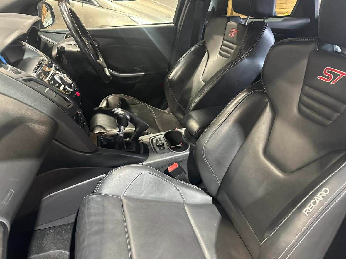 Used Ford Focus 2012 for sale - 77803147: Photo 11