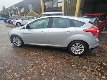 Used Ford Focus 2011 for sale - 76785283: Photo