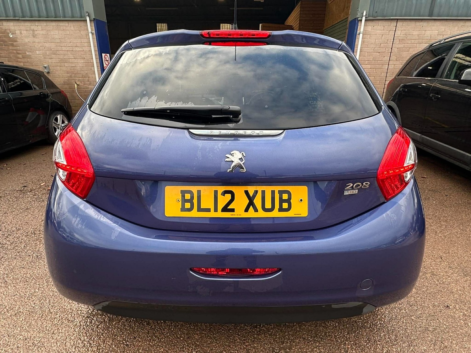 Used Peugeot 208 2012 for sale - 77803236: Photo 4