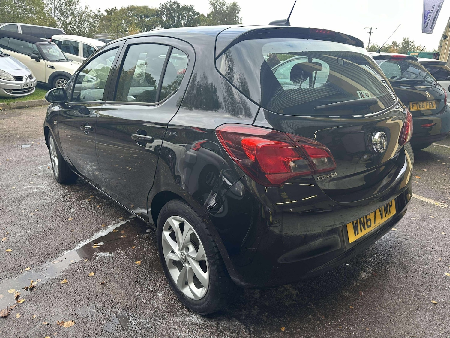 Used Vauxhall Corsa 2017 for sale - 76347282: Photo 2