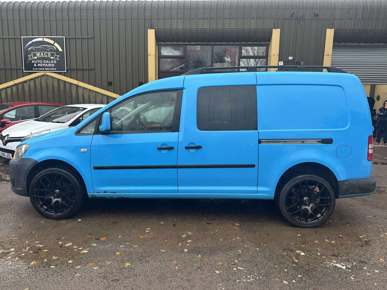 Used Volkswagen Caddy Maxi 2011 for sale - 76879389: Photo 6