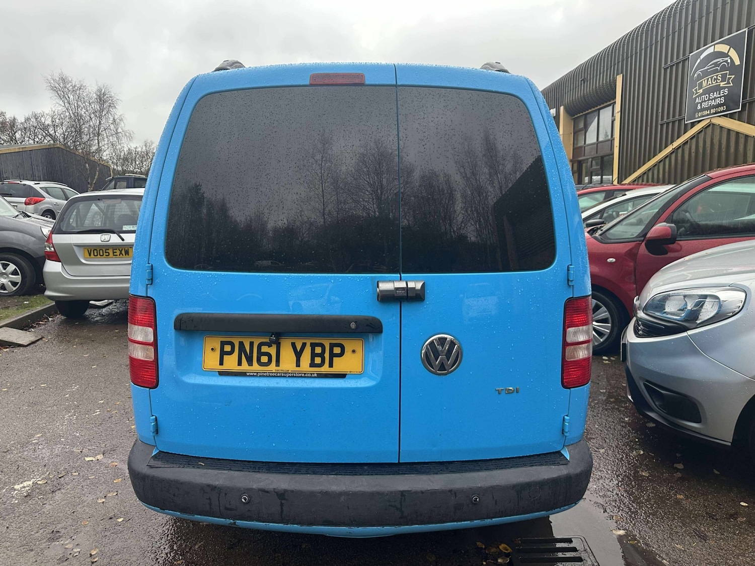 Used Volkswagen Caddy Maxi 2011 for sale - 76879389: Photo 7