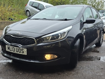 2013 (13) - 1.4 CRDi 1 5dr