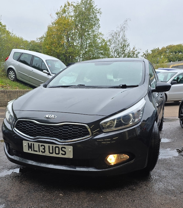 Used Kia Ceed 2013 for sale - 76280422: Photo 2