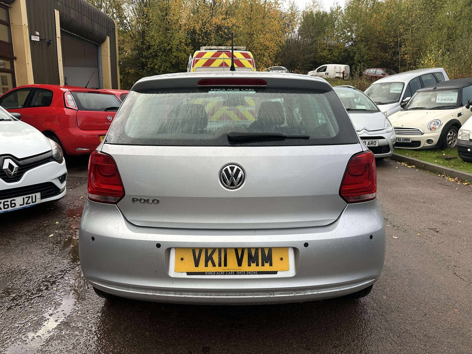 Used Volkswagen Polo 2011 for sale - 76497681: Photo 8