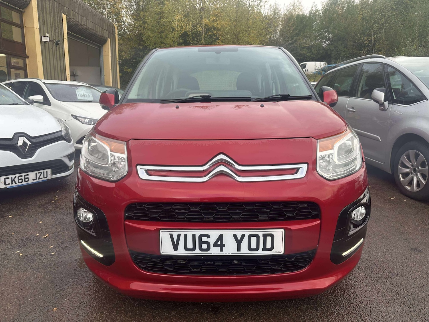 Used Citroen C3 Picasso 2014 for sale - 76497679: Photo 3