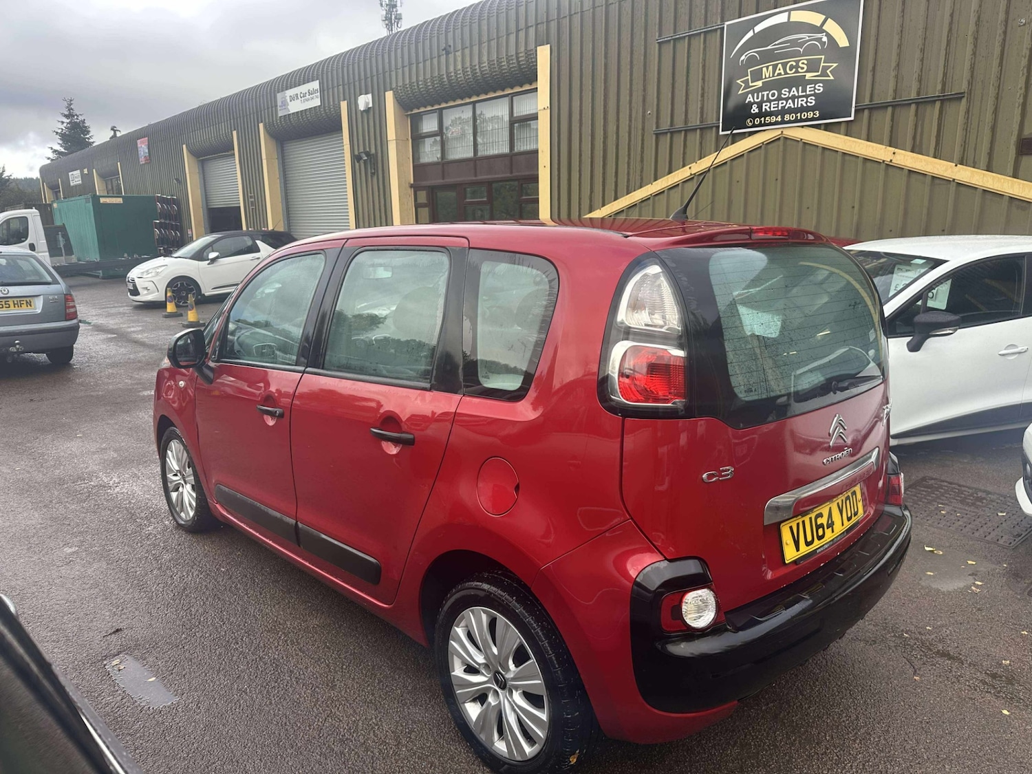 Used Citroen C3 Picasso 2014 for sale - 76497679: Photo 6