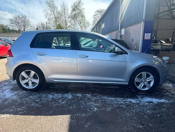 Used Volkswagen Golf 2015 for sale - 78266443: Photo