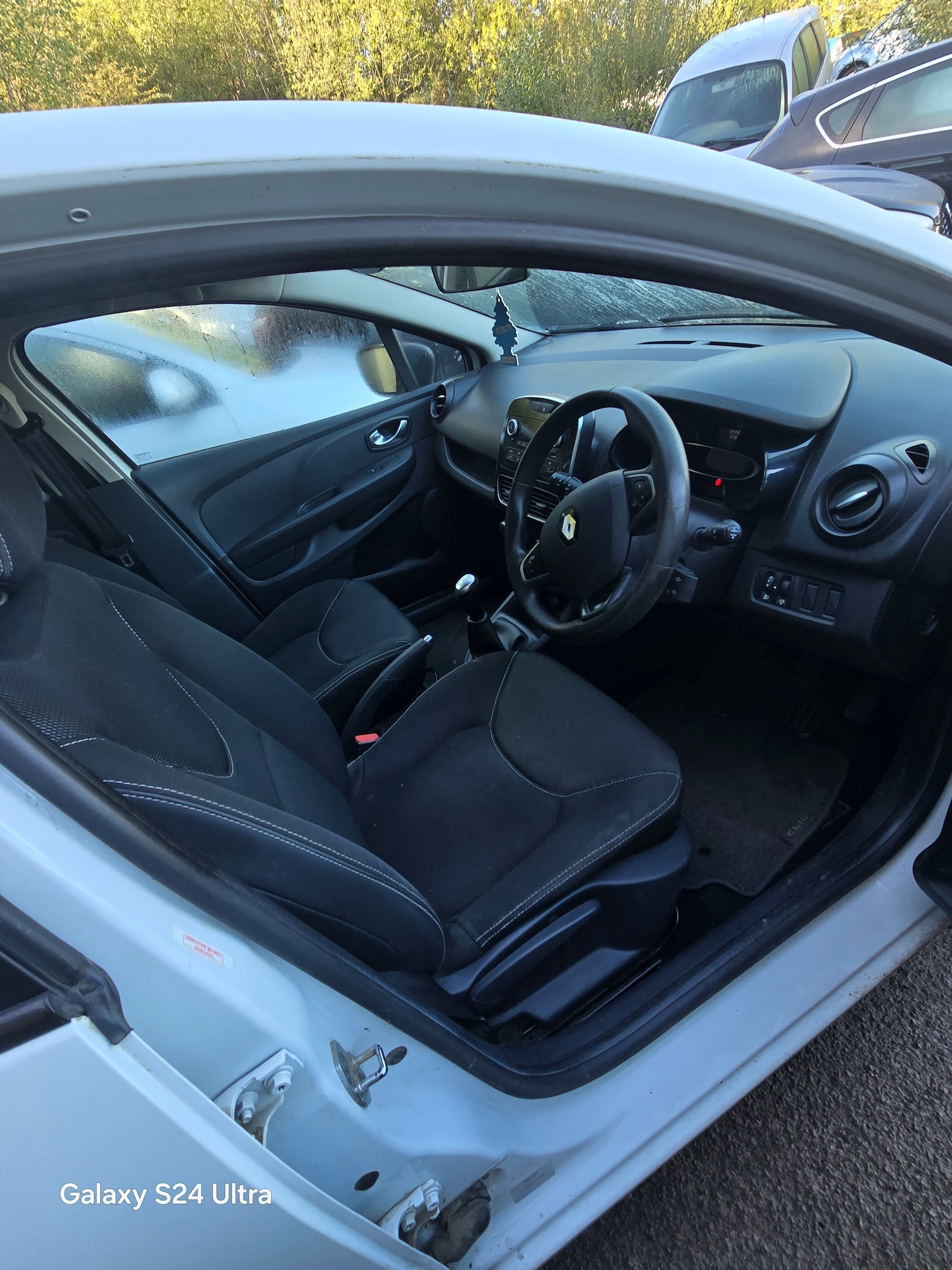 Used Renault Clio 2016 for sale - 76181647: Photo 12