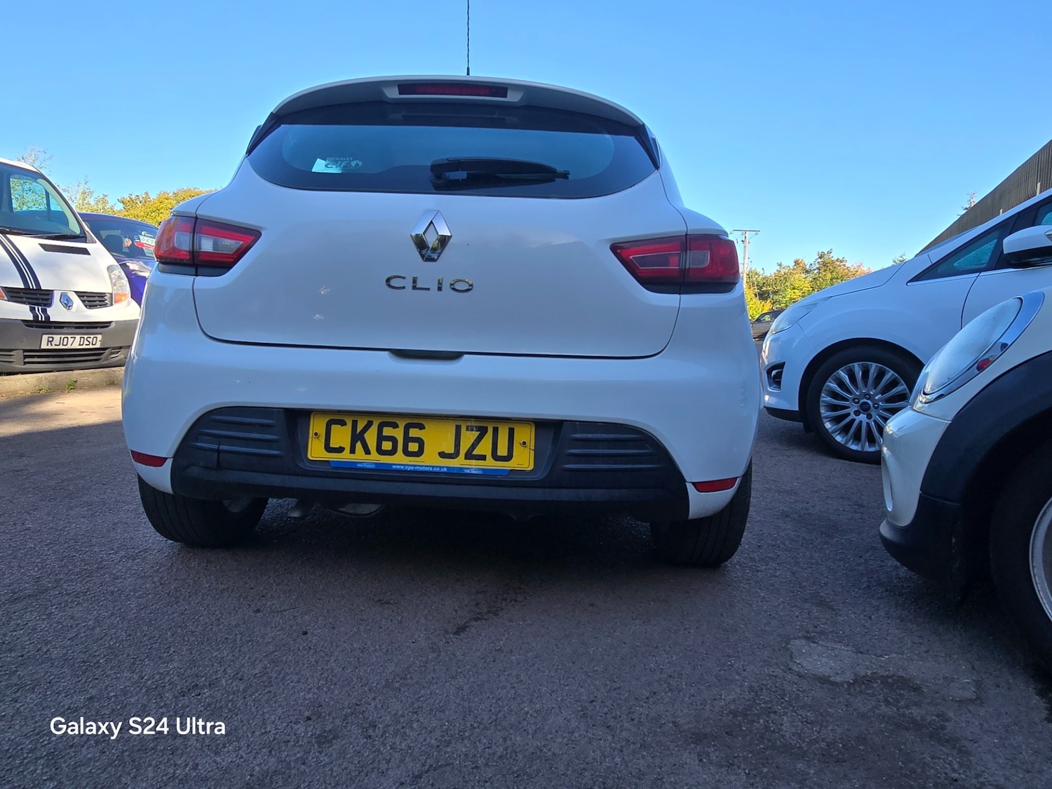 Used Renault Clio 2016 for sale - 76181647: Photo 8