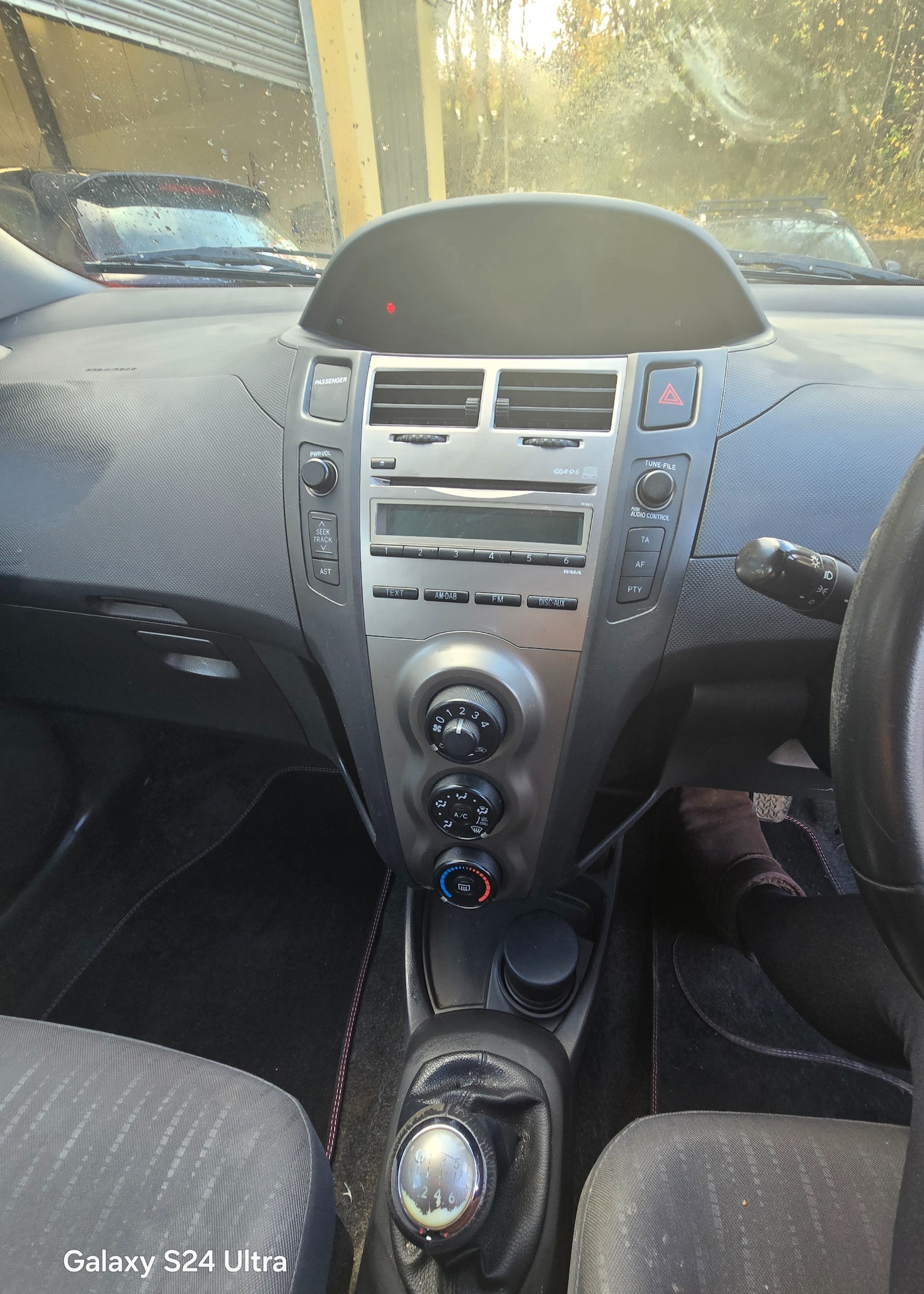 Used Toyota Yaris 2009 for sale - 76583439: Photo 13