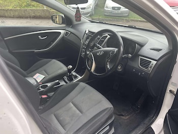 Used Hyundai i30 2013 for sale - 76045746: Photo