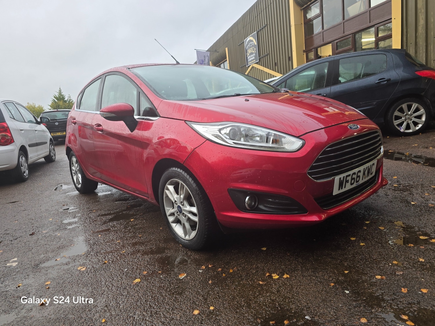 Used Ford Fiesta 2016 for sale - 76347304: Photo 1