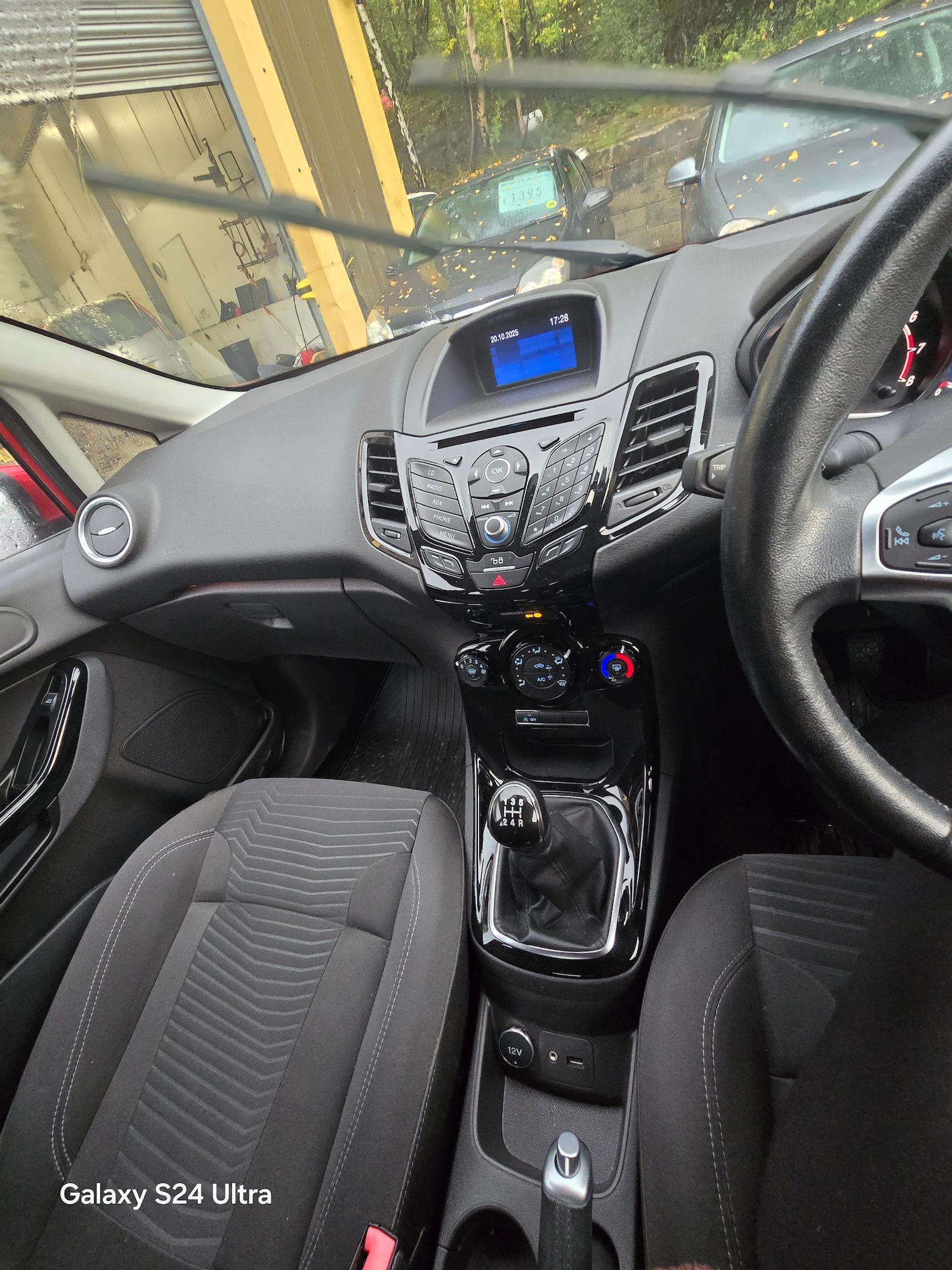 Used Ford Fiesta 2016 for sale - 76347304: Photo 16