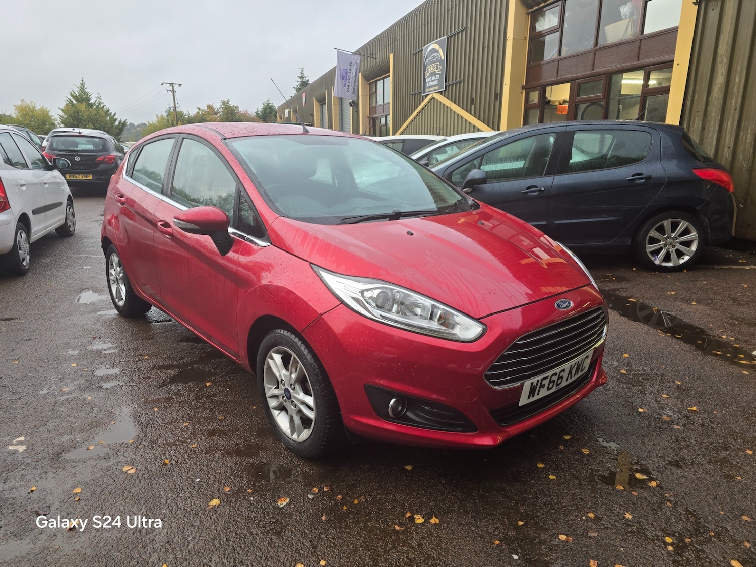 Used Ford Fiesta 2016 for sale - 76347304: Photo 9