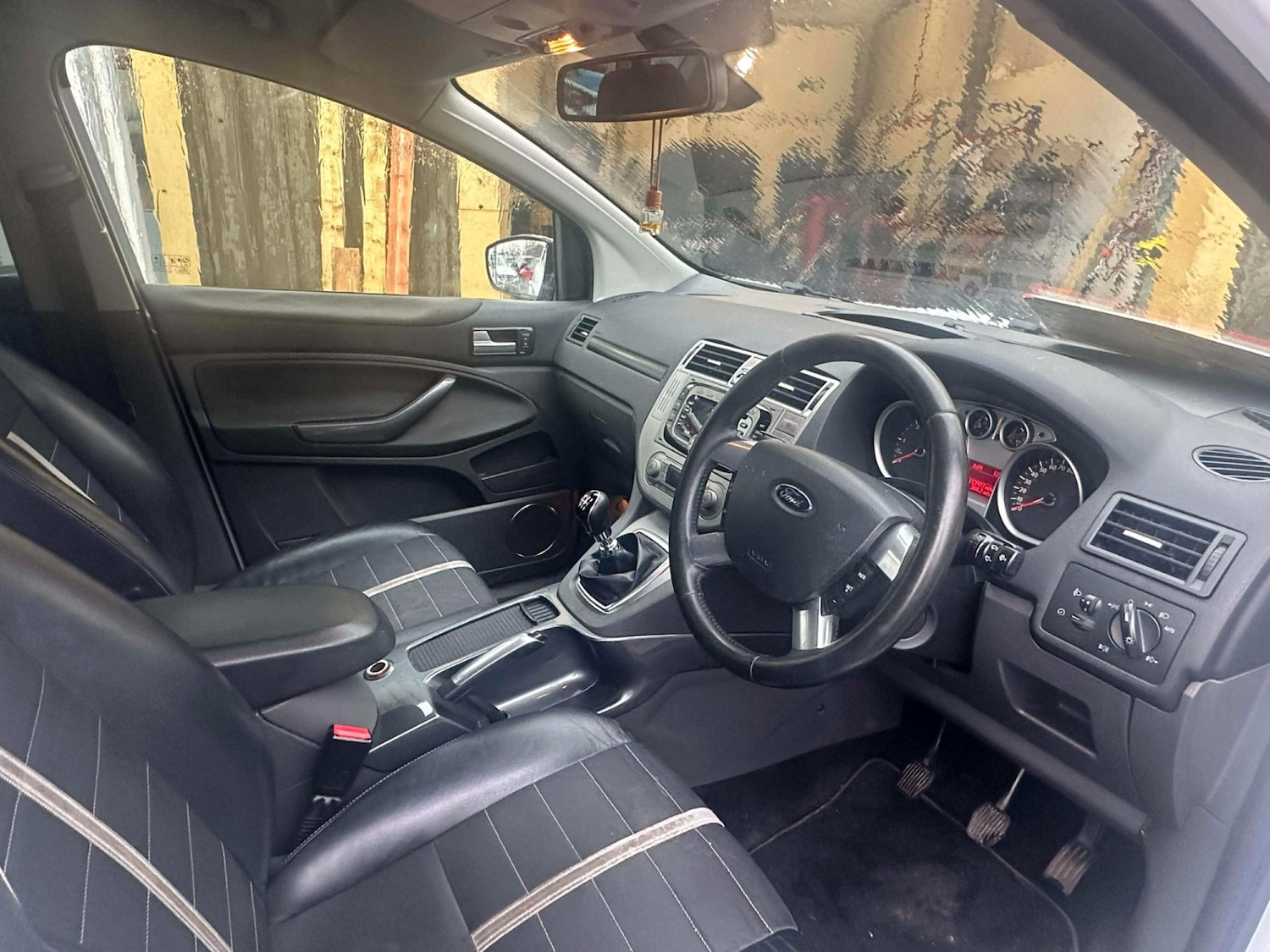 Used Ford Kuga 2011 for sale - 77245401: Photo 7