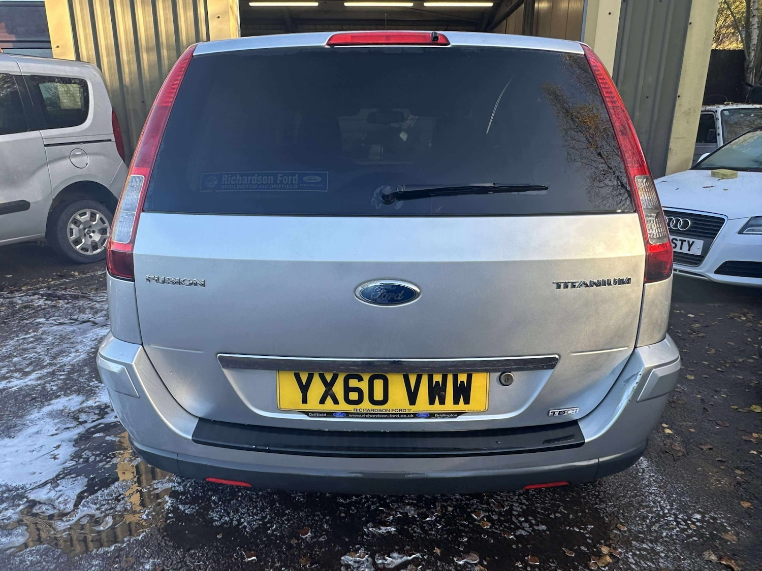 Used Ford Fusion 2010 for sale - 76603117: Photo 5