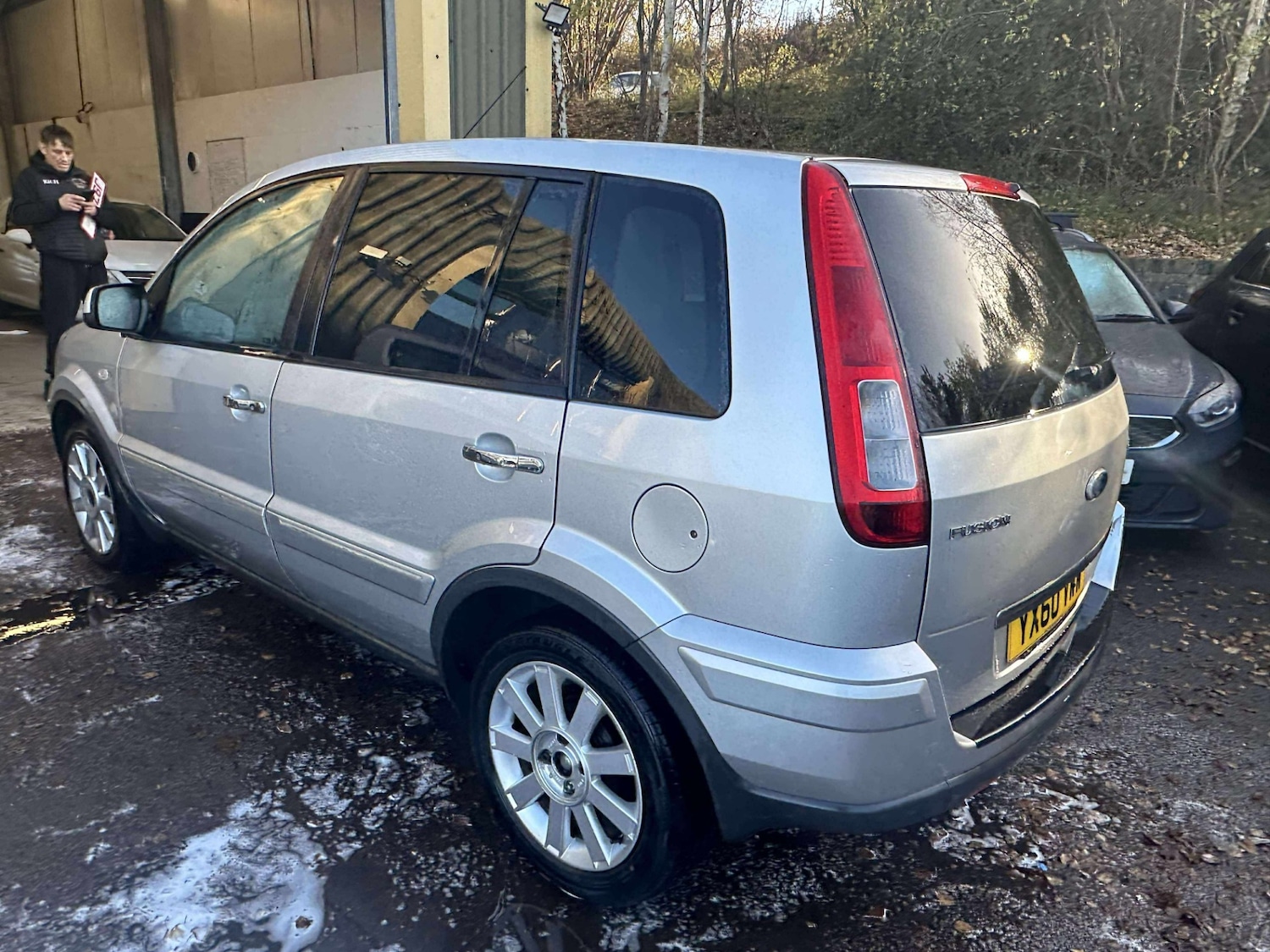 Used Ford Fusion 2010 for sale - 76603117: Photo 6