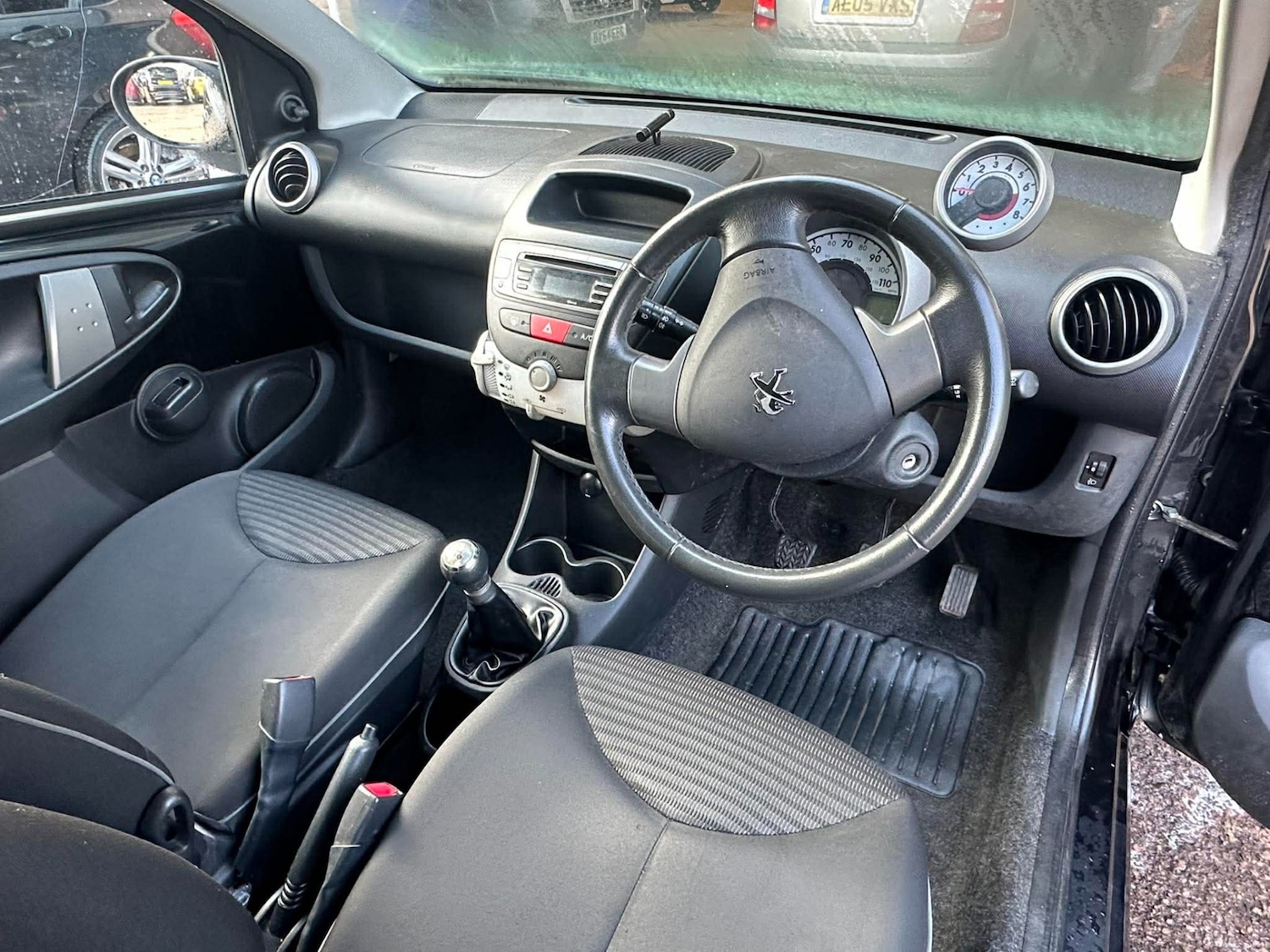 Used Peugeot 107 2012 for sale - 77701943: Photo 9