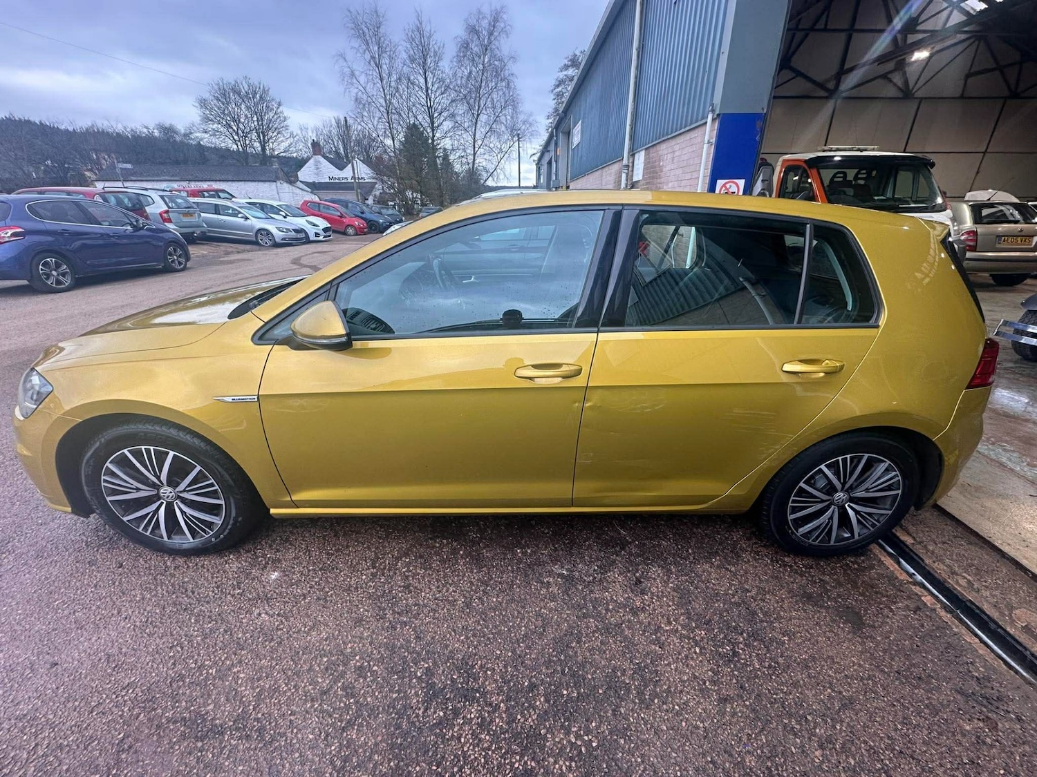 Used Volkswagen Golf 2018 for sale - 77701894: Photo 12