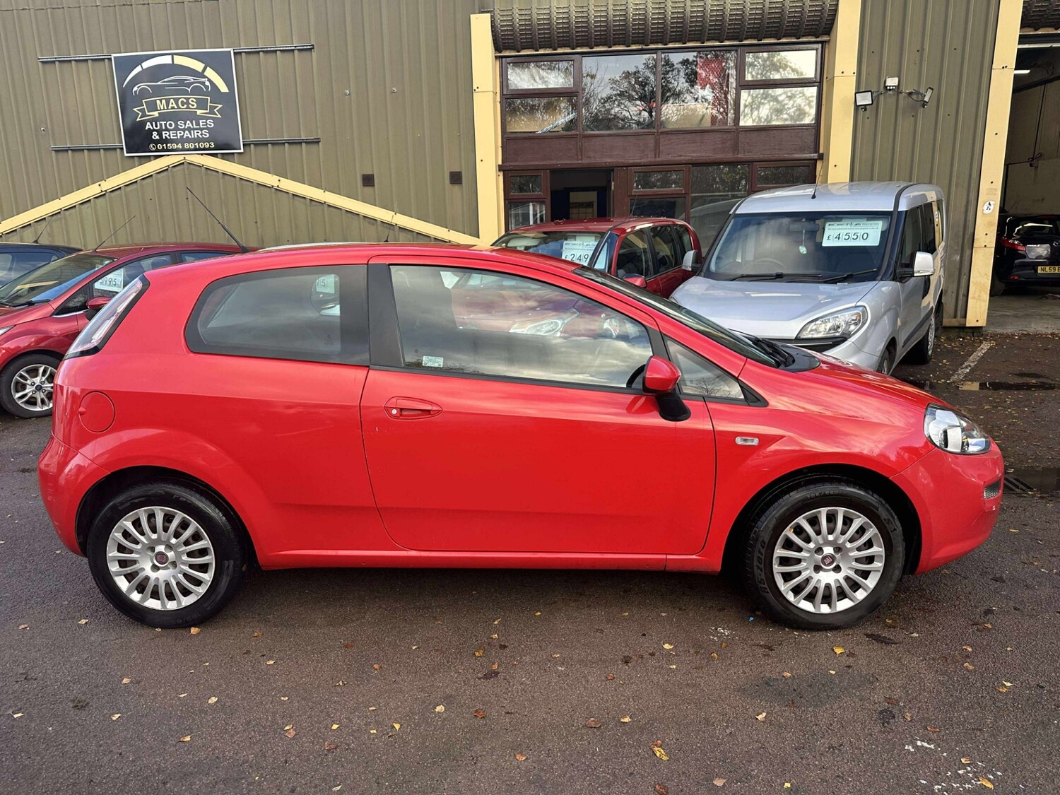 Used Fiat Punto 2014 for sale - 76583443: Photo 4