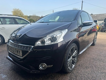 Used Peugeot 208 2013 for sale - 77803133: Photo