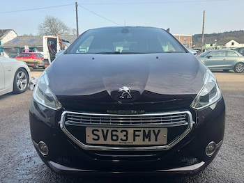 Used Peugeot 208 2013 for sale - 77803133: Photo