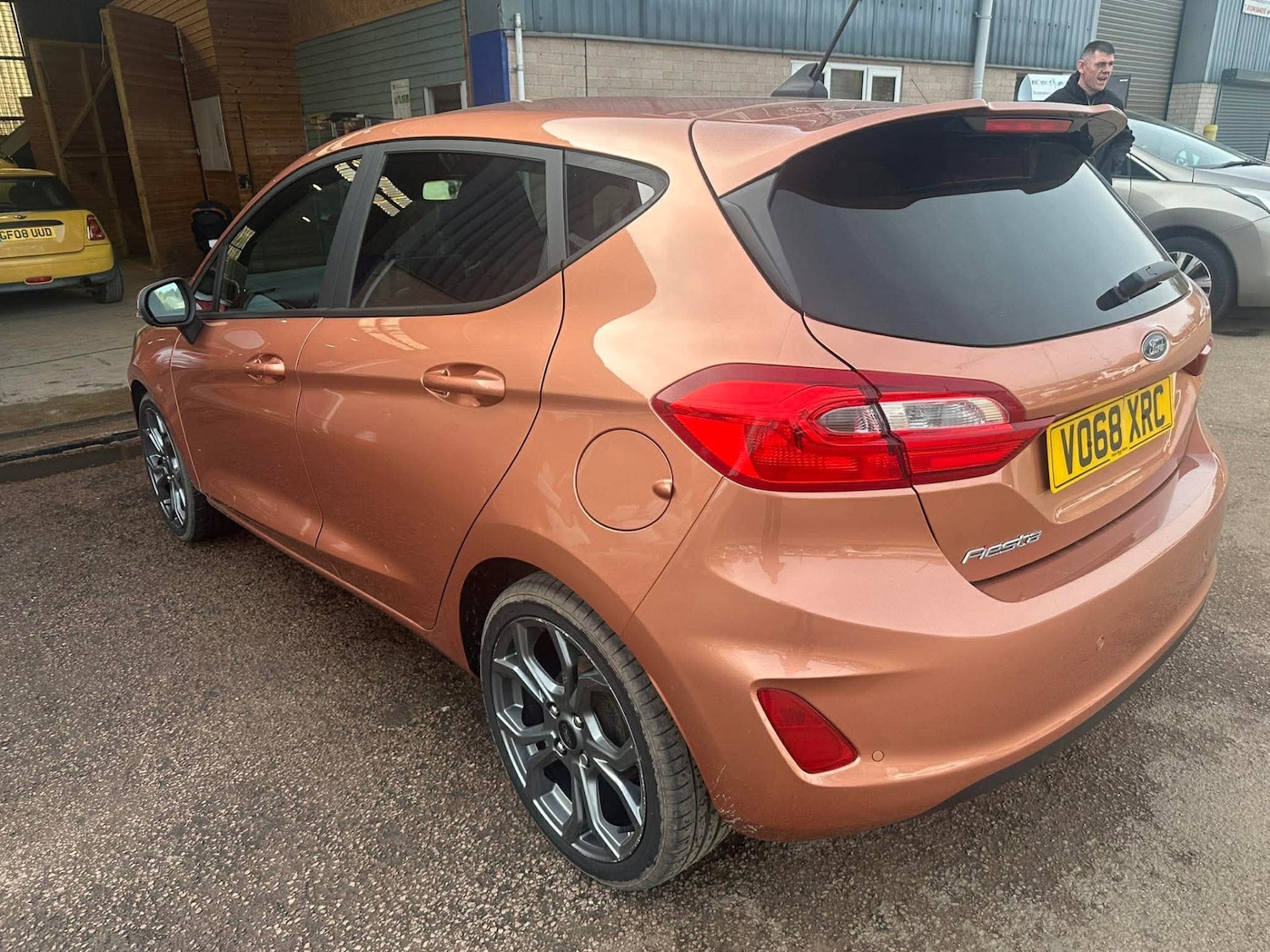 Used Ford Fiesta 2018 for sale - 77985107: Photo 4