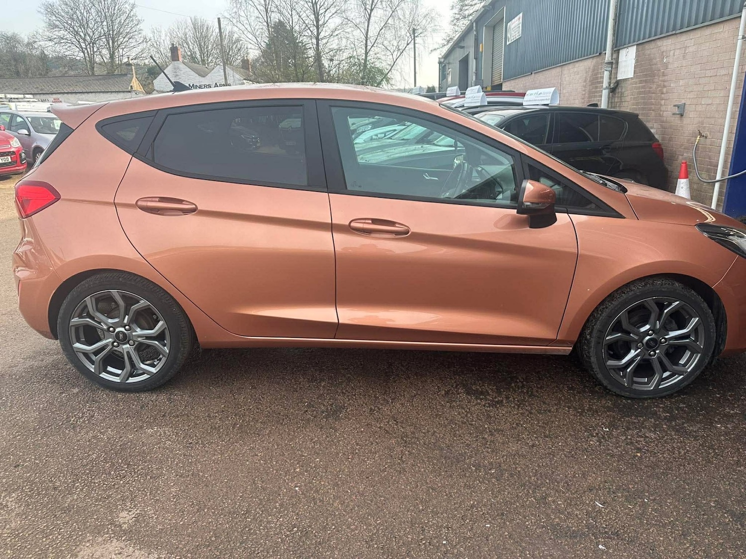 Used Ford Fiesta 2018 for sale - 77985107: Photo 5