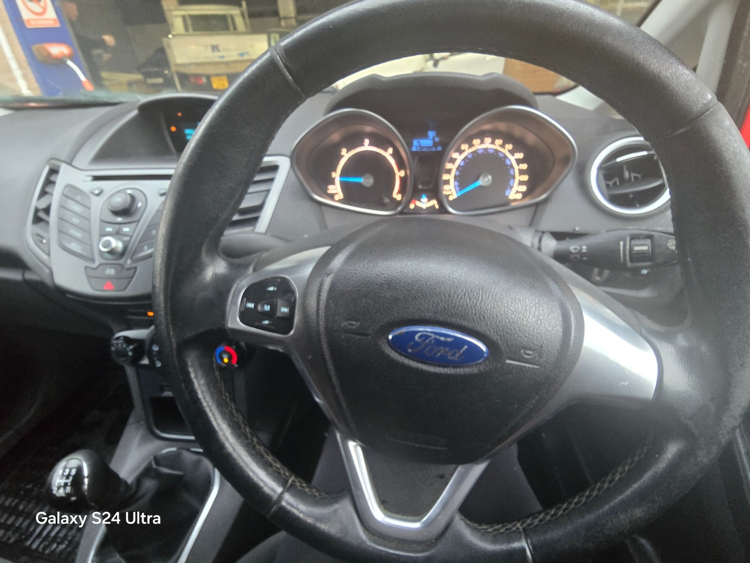 Used Ford Fiesta 2013 for sale - 77379298: Photo 15