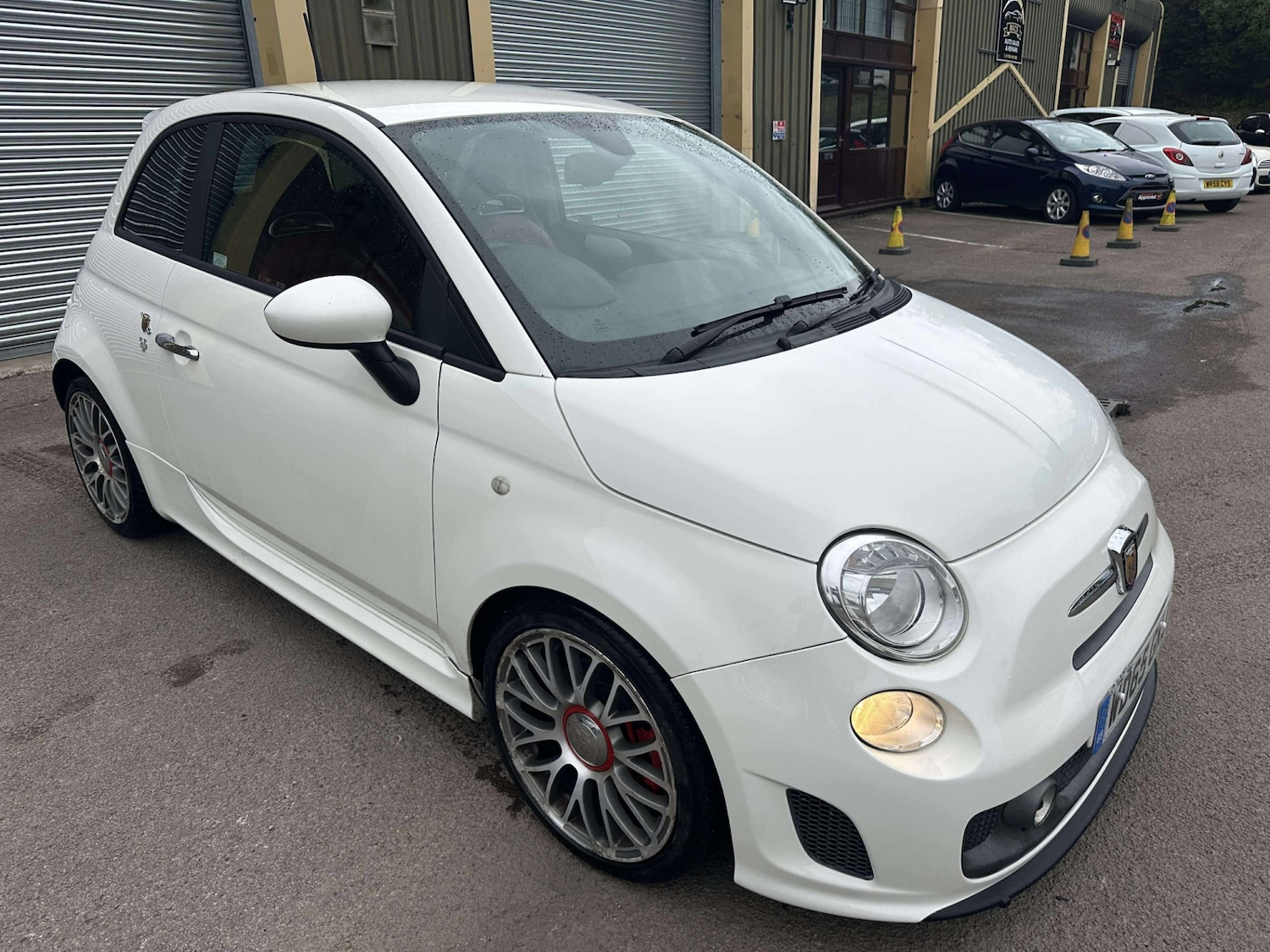 Used Abarth 595 2015 for sale - 76170201: Photo 2