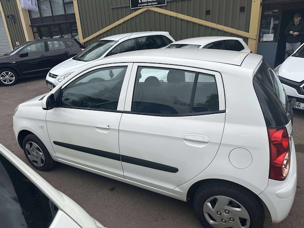 Used Kia Picanto 2010 for sale - 76319788: Photo 8