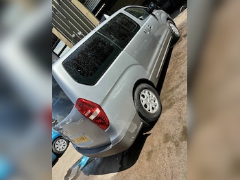 Used Hyundai i800 2012 for sale - 76036809: Photo