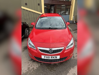 Used Vauxhall Astra 2011 for sale - 76036717: Photo