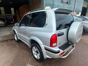 Used Suzuki Grand Vitara 2003 for sale - 79136918: Photo