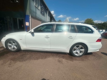 Used BMW 5 Series 2010 for sale - 79360347: Photo
