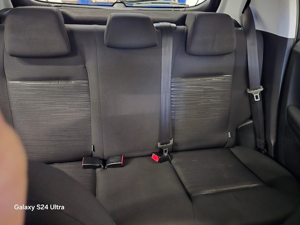 Used Peugeot 208 2017 for sale - 76279191: Photo 10