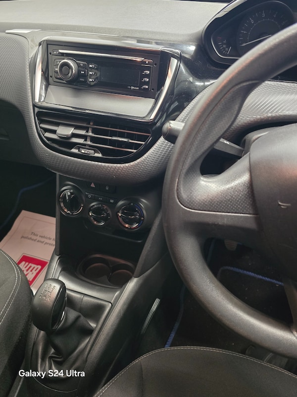 Used Peugeot 208 2017 for sale - 76279191: Photo 7