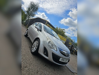Used Vauxhall Corsa 2011 for sale - 76045771: Photo