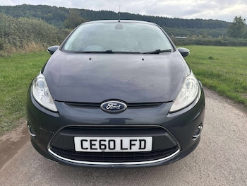 Used Ford Fiesta 2010 for sale - 76045877: Photo