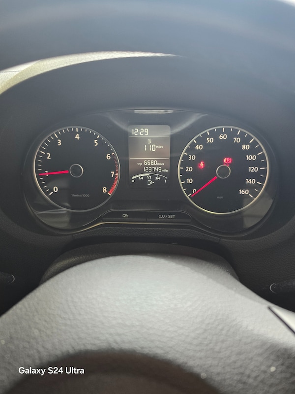 Used Volkswagen Polo 2013 for sale - 76319770: Photo 14