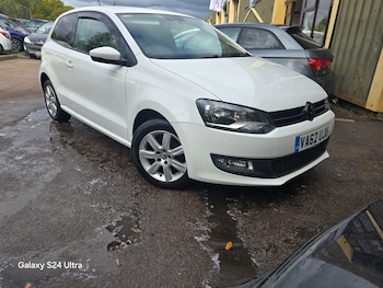 Used Volkswagen Polo 2013 for sale - 76319770: Photo 2