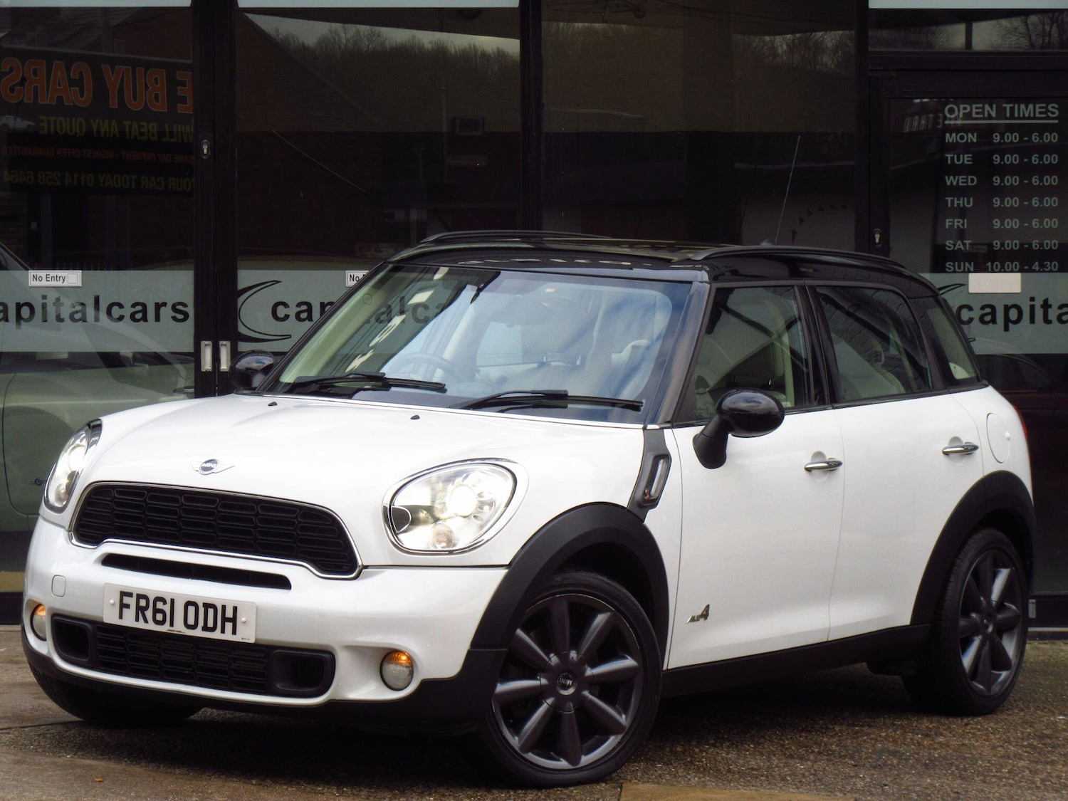 Used MINI Countryman 2011 for sale - 77040086: Photo 2