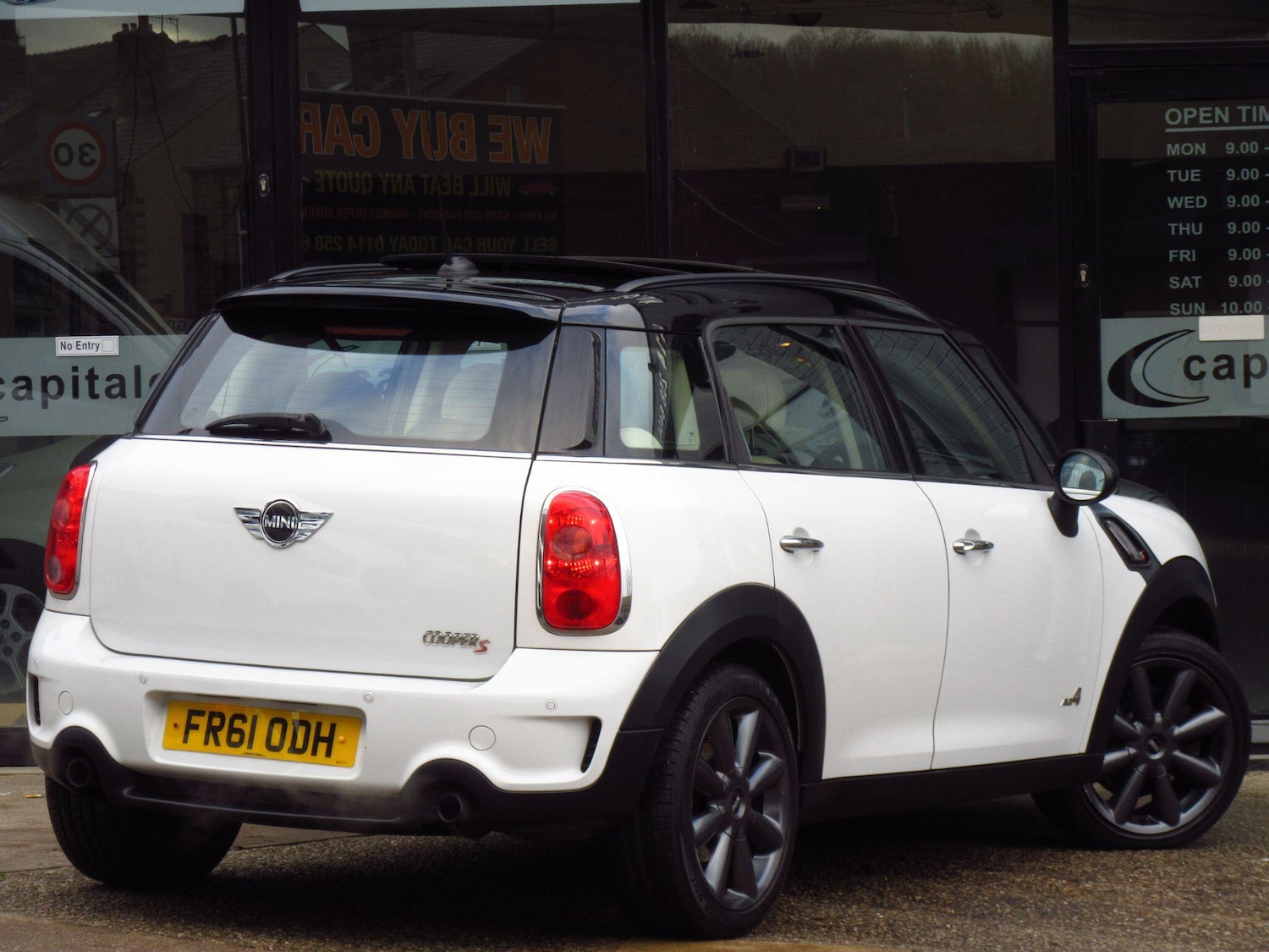 Used MINI Countryman 2011 for sale - 77040086: Photo 3
