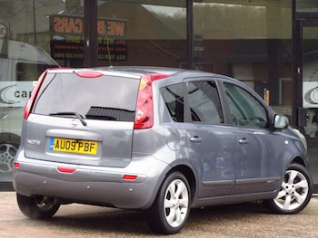 Used Nissan Note 2009 for sale - 77060297: Photo